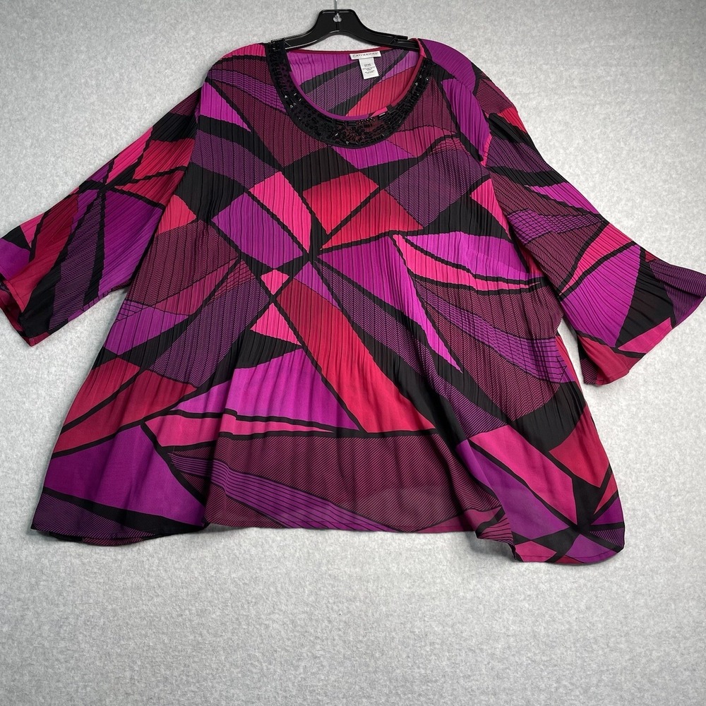 Catherines Top Womens 2XWP Black Pink Purple Crepe Beaded Geometric